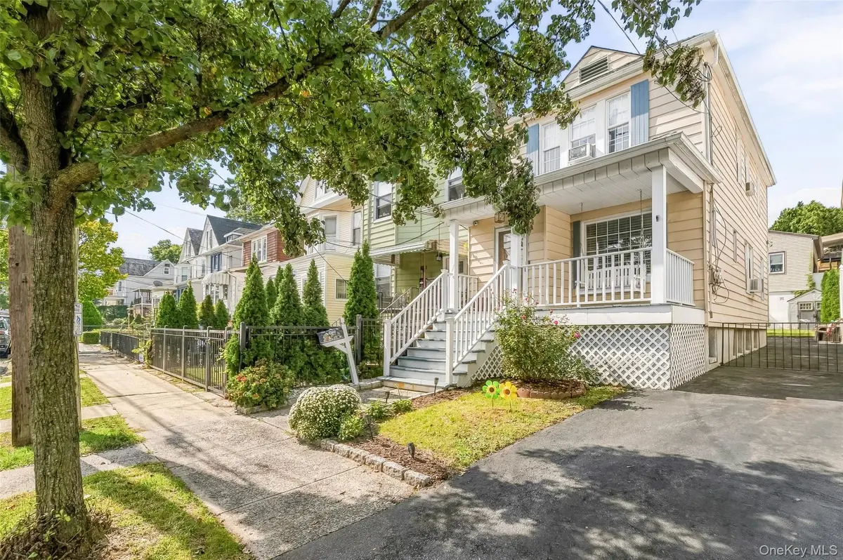 51 Sterling AVE, Yonkers, NY 10704