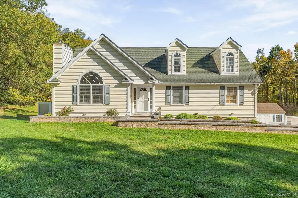 46 Leslie RD, Newburgh, NY 12550