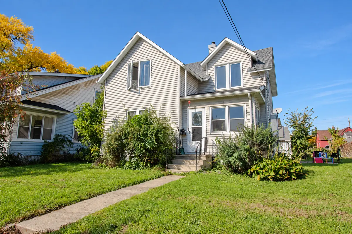 307 6th ST NW, Rochester, MN 55901