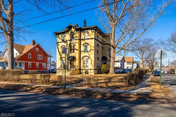 64 Washington Ave, North Plainfield Boro, NJ 07060
