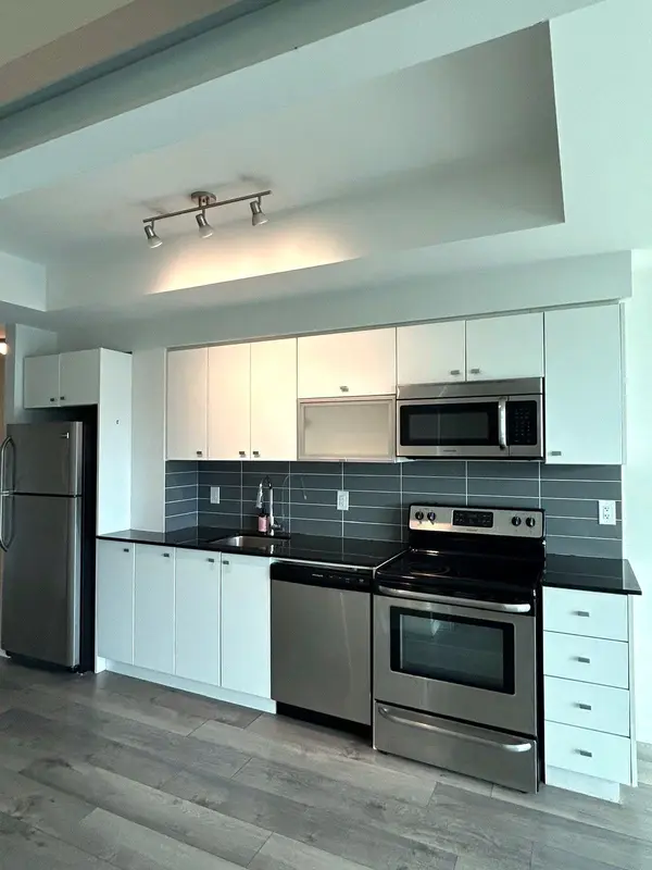 150 East Liberty ST #2004, Toronto C01, ON M6K 3R5