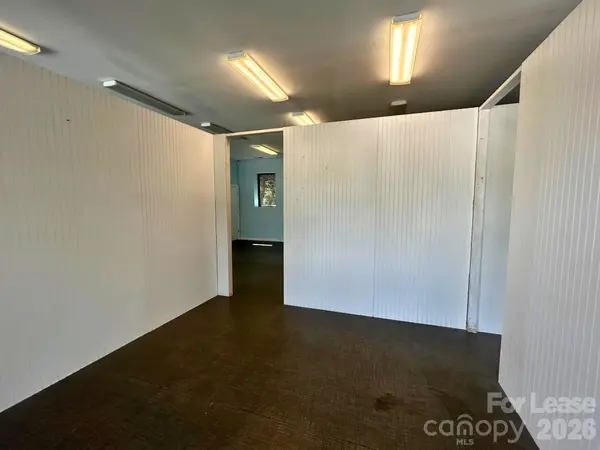 9 Fallen Spruce DR #E, Asheville, NC 28806