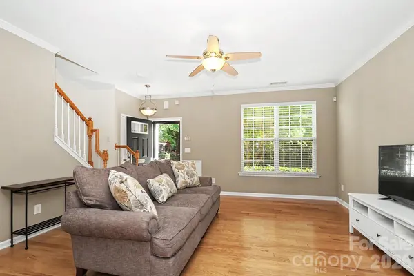 3212 Kemptown SQ, Waxhaw, NC 28173