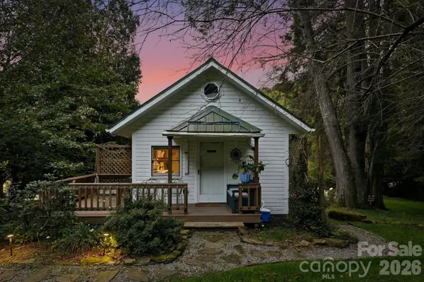 404 Old Bristol RD, Boone, NC 28607