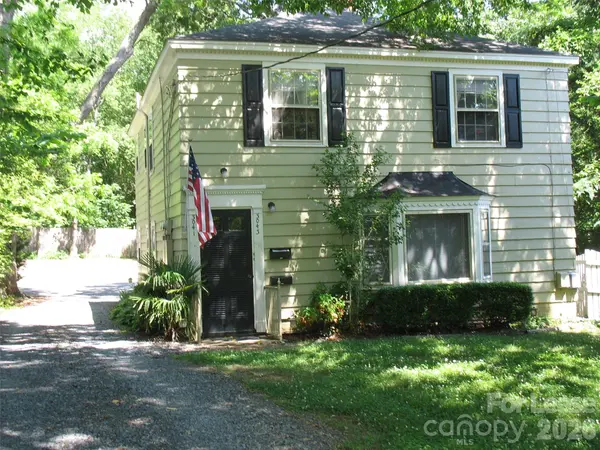 3043 Park RD, Charlotte, NC 28209