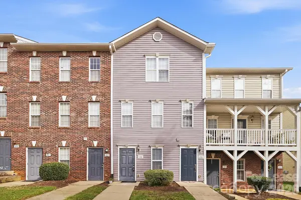 113 Steam Engine DR #108, Mooresville, NC 28115