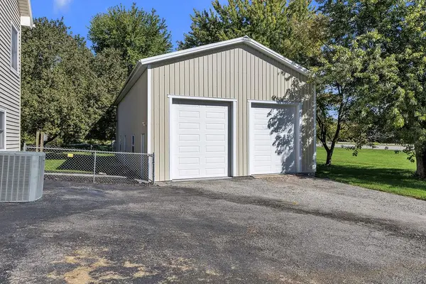 12551 Canterbury CT, Country Club, MO 64505