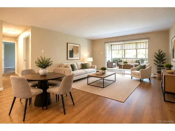 660 S Alton #4A, Denver, CO 80247