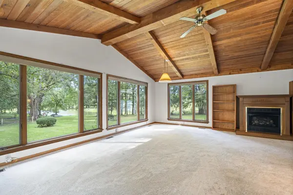 7533 N Syracuse Webster RD, North Webster, IN 46555