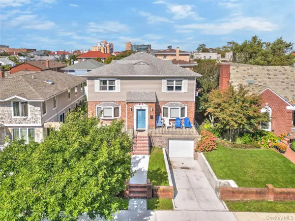 69 W Penn ST, Long Beach, NY 11561