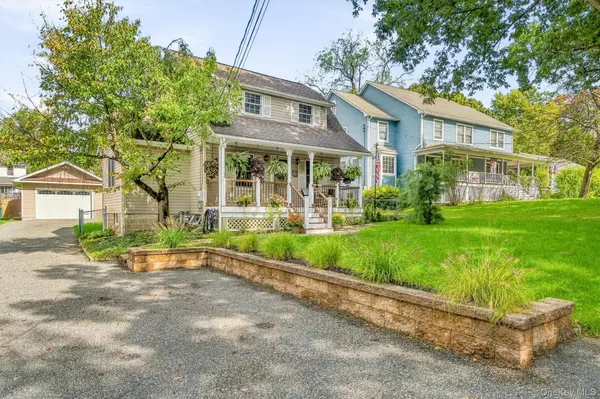 157 Martin PL, Pearl River, NY 10965