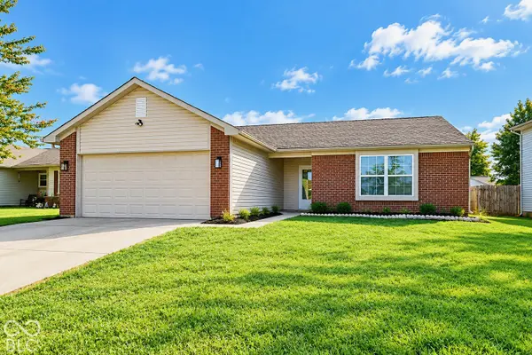 6411 River Run DR, Indianapolis, IN 46221