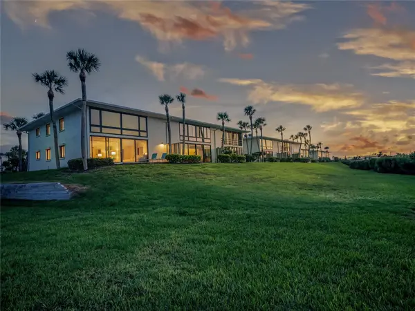6200 FLOTILLA DR #301, Holmes Beach, FL 34217