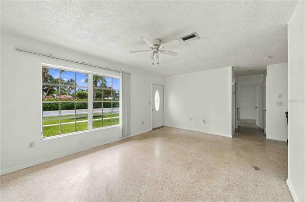 4331 S BISCAYNE DR, North Port, FL 34287