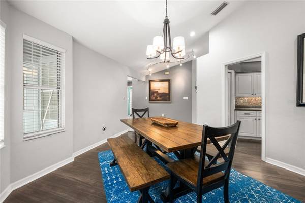 2712 NW 29TH PL, Gainesville, FL 32605