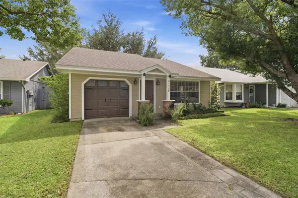 9338 CHANDON DR, Orlando, FL 32825