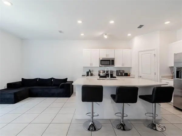 2918 CANARY AVE, Davenport, FL 33837