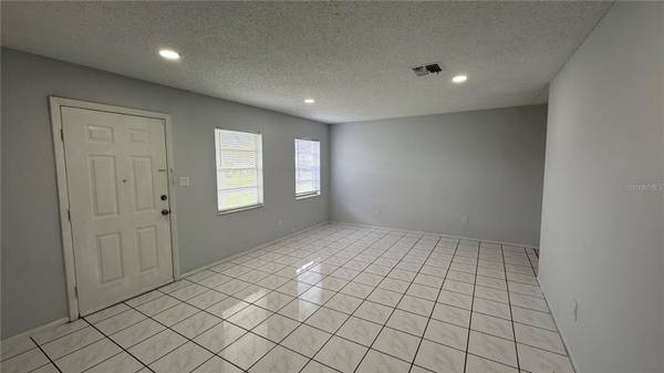 135 MORELIA LN, Kissimmee, FL 34743