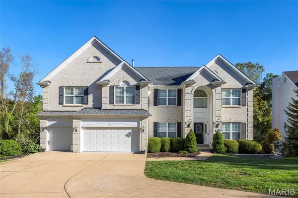 1539 Dietrich Glen DR, Ballwin, MO 63021