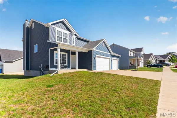 500 Arctic Wolf DR, Imperial, MO 63052