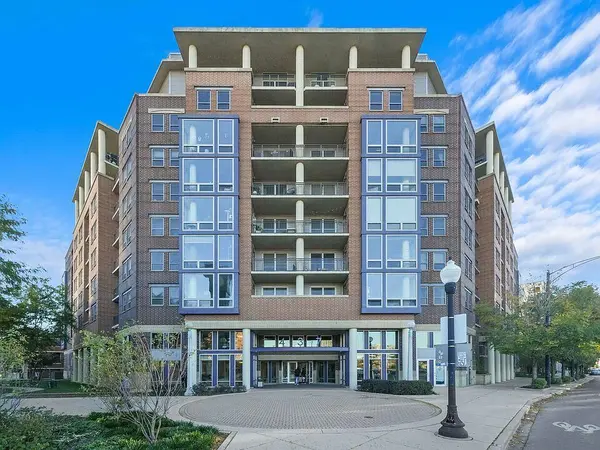 437 W Division ST #311, Chicago, IL 60610