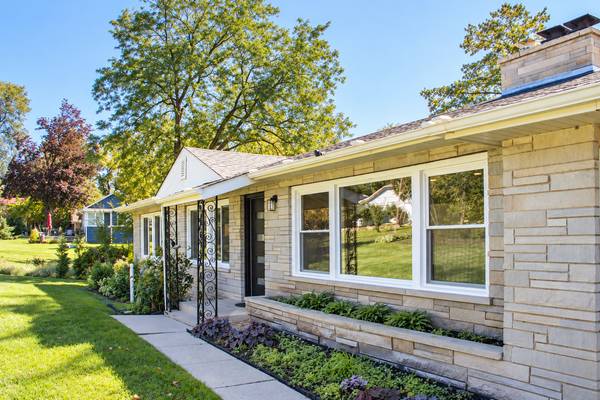 411 E Main ST, Cary, IL 60013