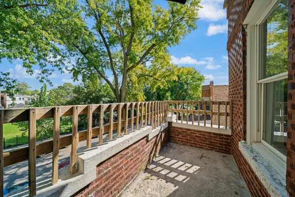 624 N Monticello AVE #2, Chicago, IL 60624
