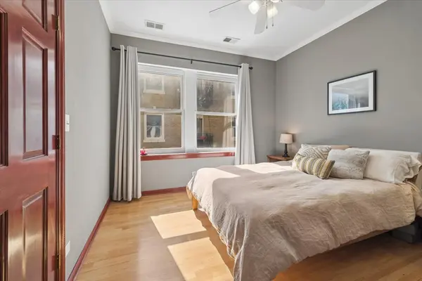4910 N Drake AVE #2, Chicago, IL 60625