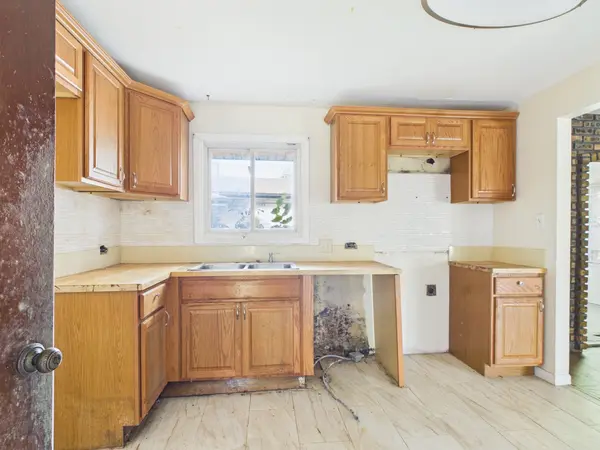 Address not disclosed, Dolton, IL 60419