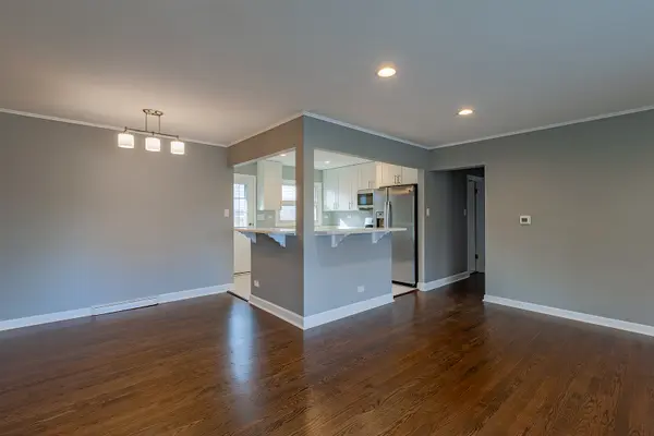 1046 Midway RD, Northbrook, IL 60062