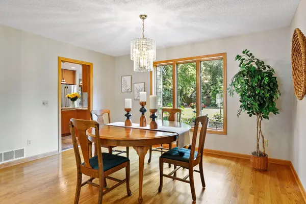 3626 Krey AVE, Vadnais Heights, MN 55127
