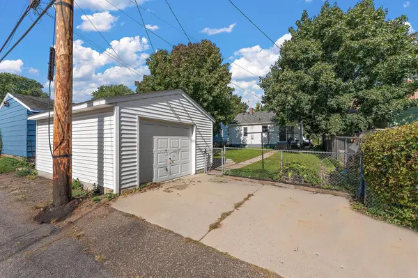 1340 3rd ST E, Saint Paul, MN 55106