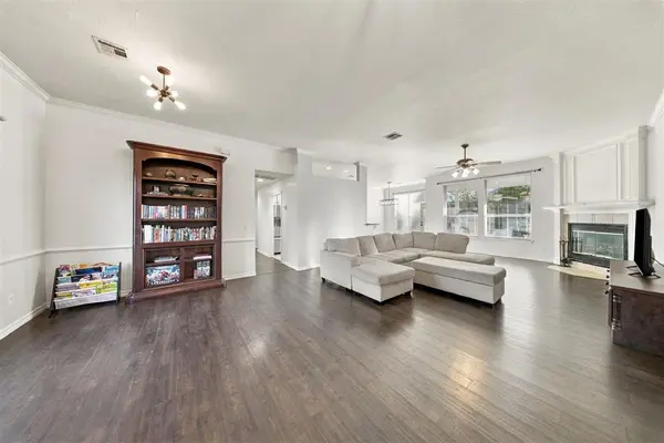 7316 Winding Meadow LN, Oklahoma City, OK 73132