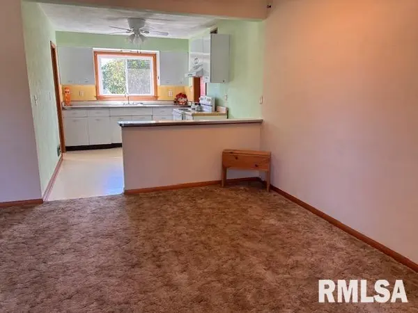 51 Morean ST, Nilwood, IL 62672