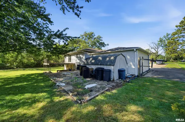 1614 W RICHMAR RD, Peoria, IL 61614