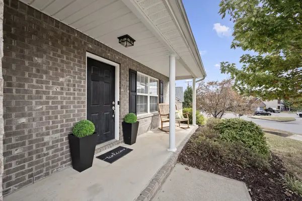2712 Bison Ct, Cane Ridge, TN 37013