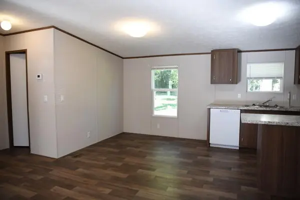 662 Piccadilly Avenue, Spring City, TN 37381