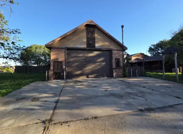 404 E 7th, Harper, KS 67058
