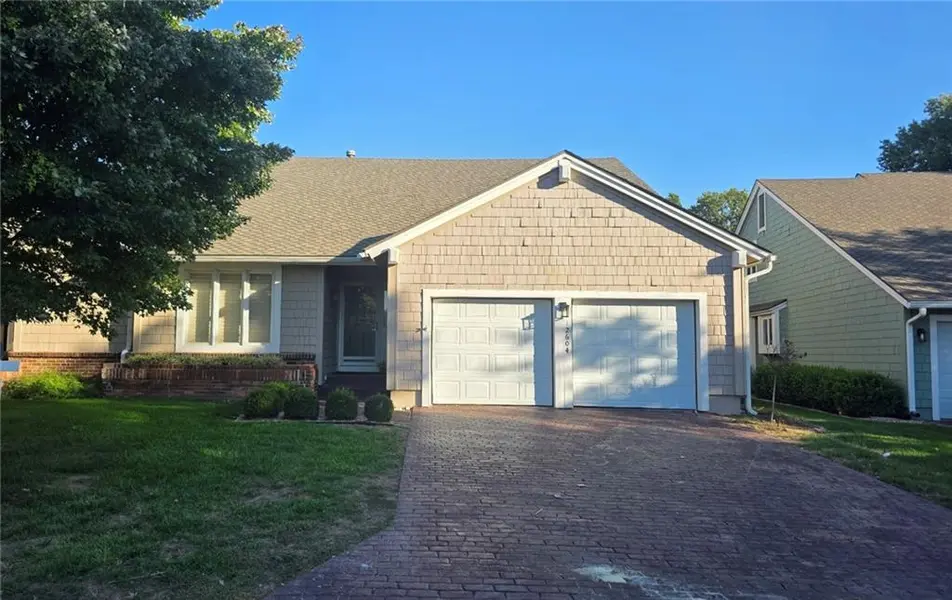 12604 Baltimore CT, Kansas City, MO 64145