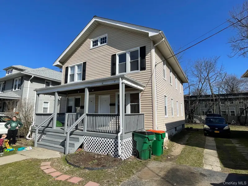 8 School ST #B, Beacon, NY 12508