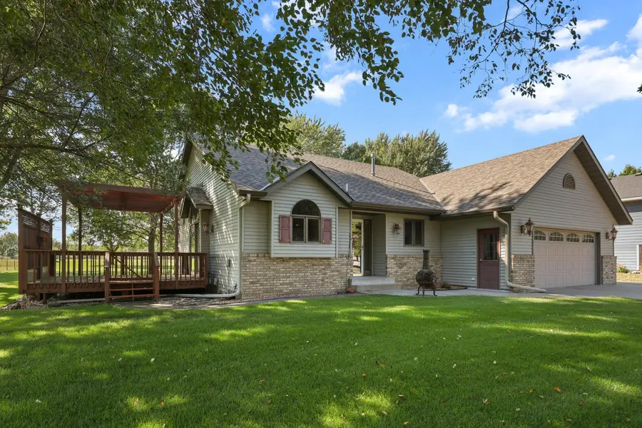 24825 22nd AVE, Saint Augusta, MN 56301