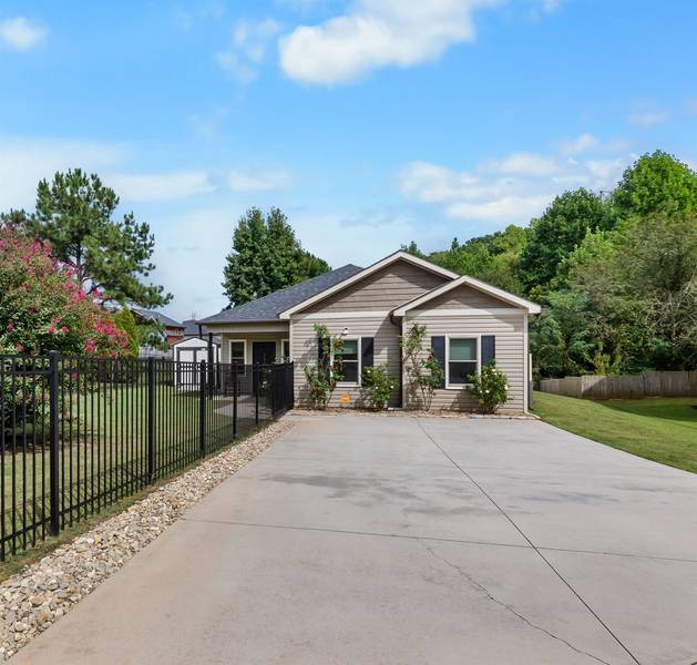 3 Cringle LN, Anderson, SC 29625