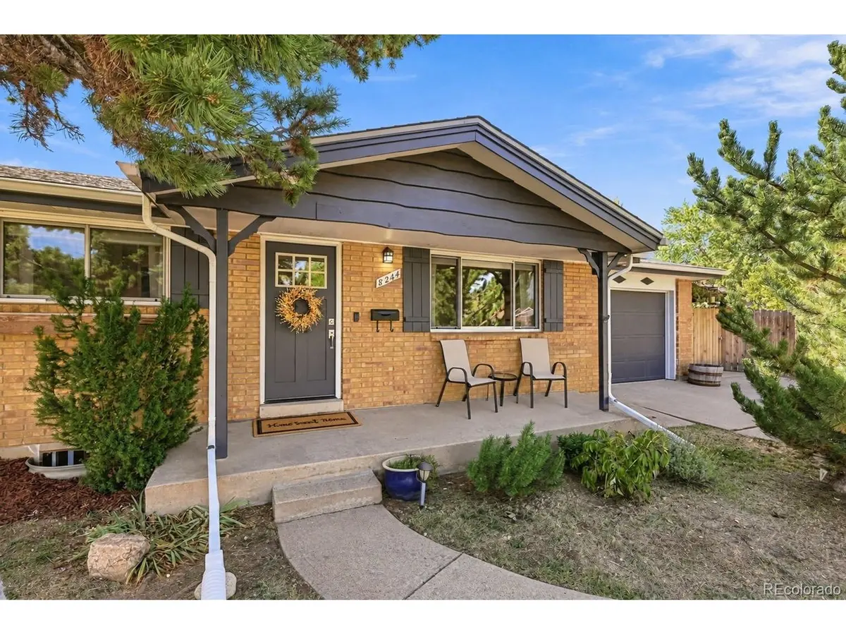 8244 W Iowa, Lakewood, CO 80232
