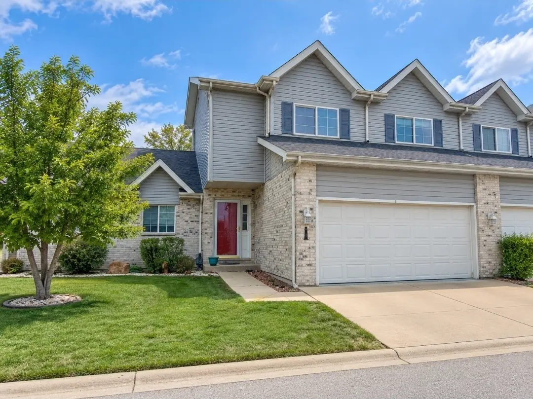 187 Harbor LNDG, Braidwood, IL 60408