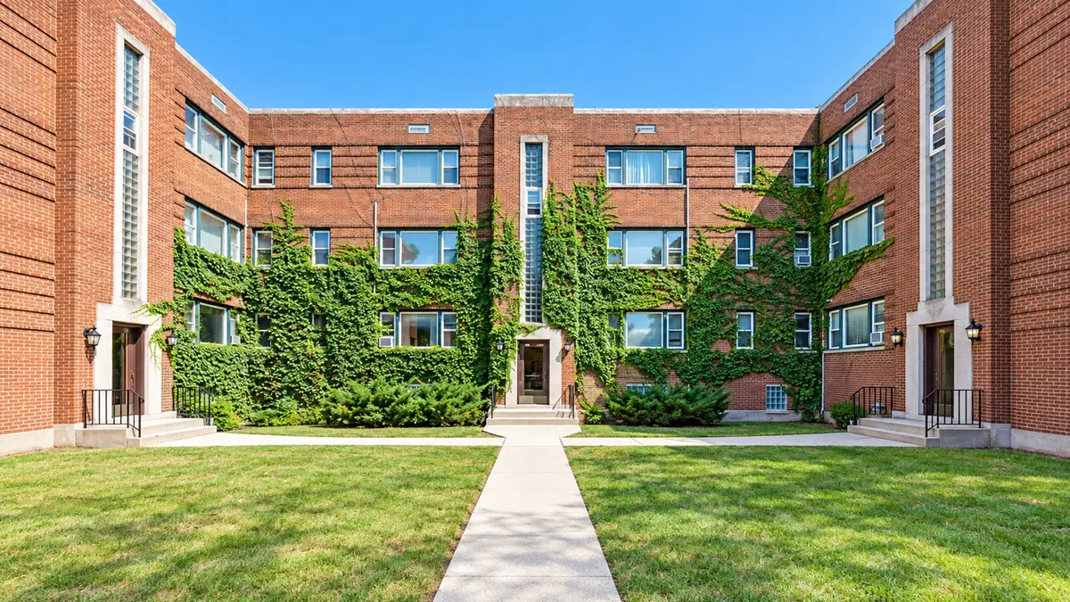 227 Custer AVE #1, Evanston, IL 60202