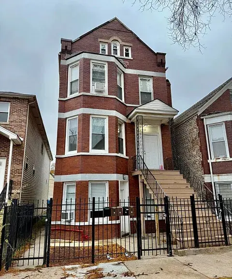 5144 S Hermitage AVE, Chicago, IL 60609