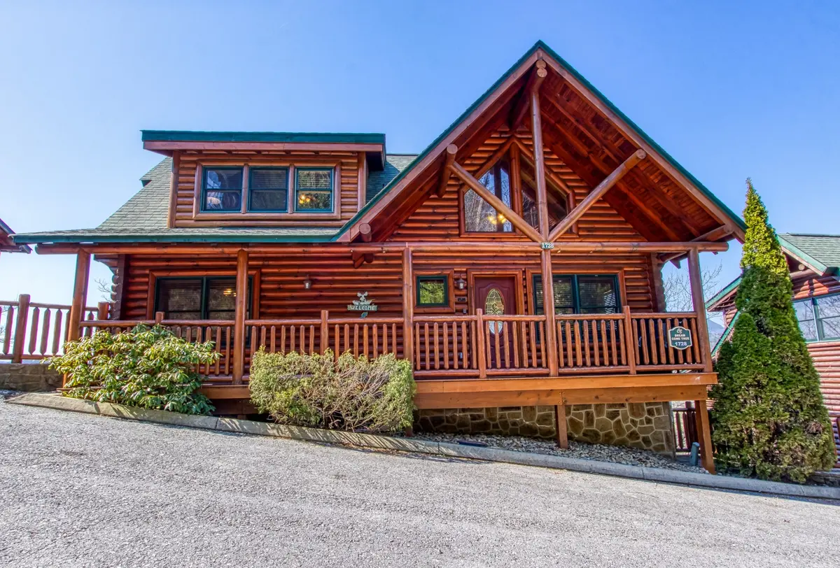 1728 Summit View Way, Sevierville, TN 37862