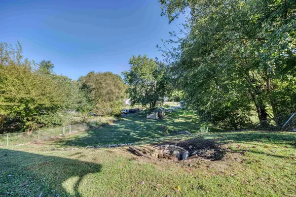 727 St Louis AVE, Cannelton, IN 47520