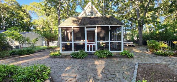 251 Jefferson DR, Mastic Beach, NY 11951