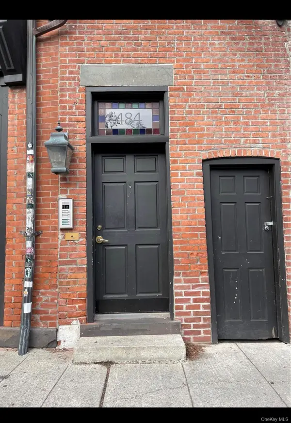 484 Main ST, Beacon, NY 12508